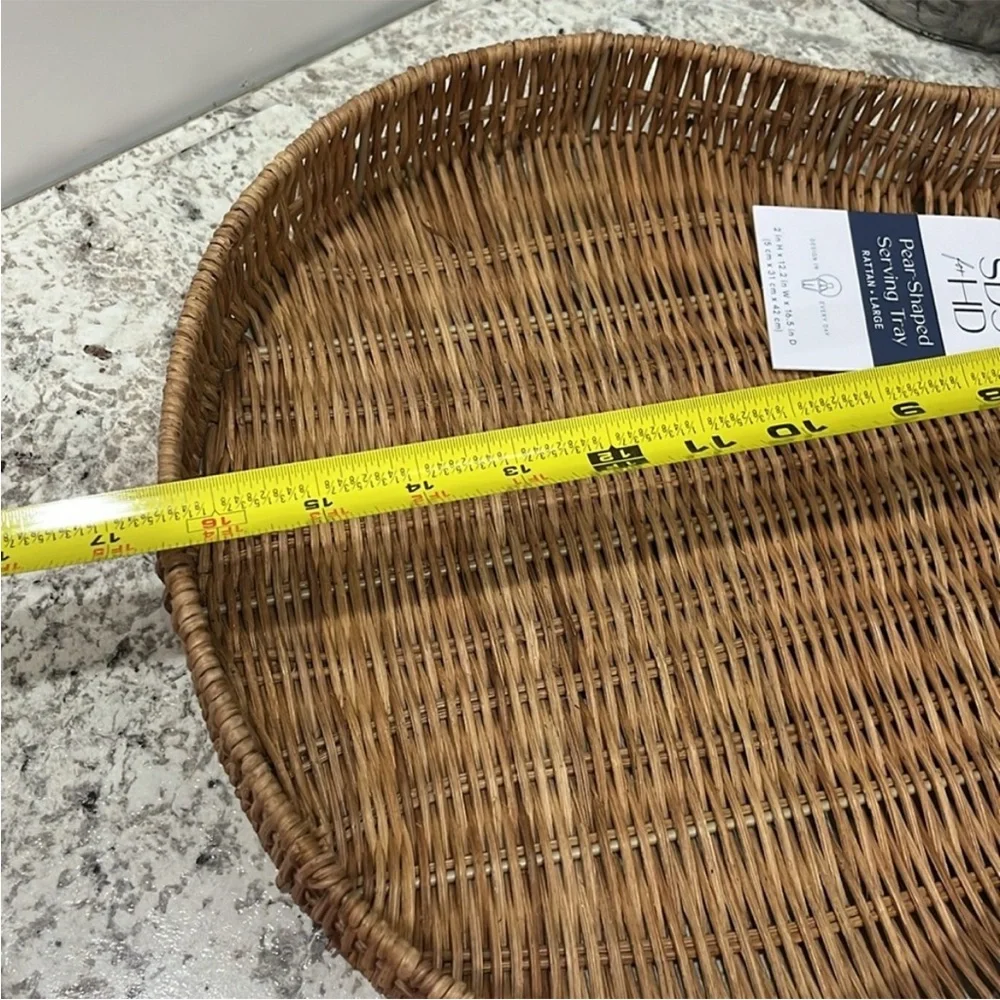 Pear Shaped Rattan Serving Tray 🌿🆕🌿 Medium 1.8x10.6x14.6 & Large 2x12.2x16.5”